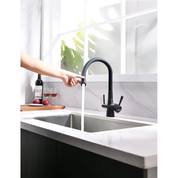 Смеситель для кухни с подключением к фильтру Lemark Comfort LM3075BL