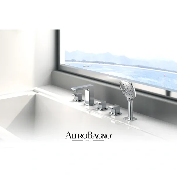 Смеситель на борт ванны AltroBagno Lamberto AltroBagnoLamberto020101Cr